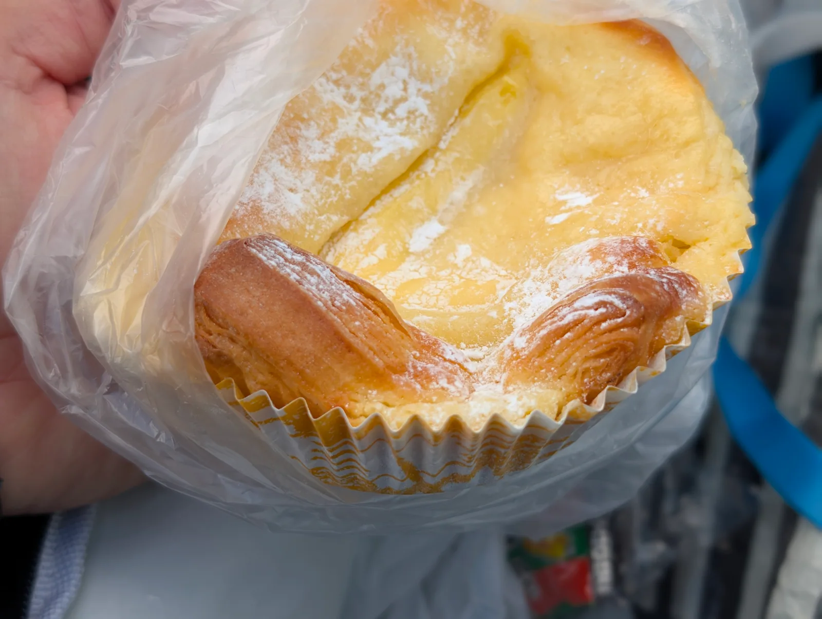 チーズがのったパン