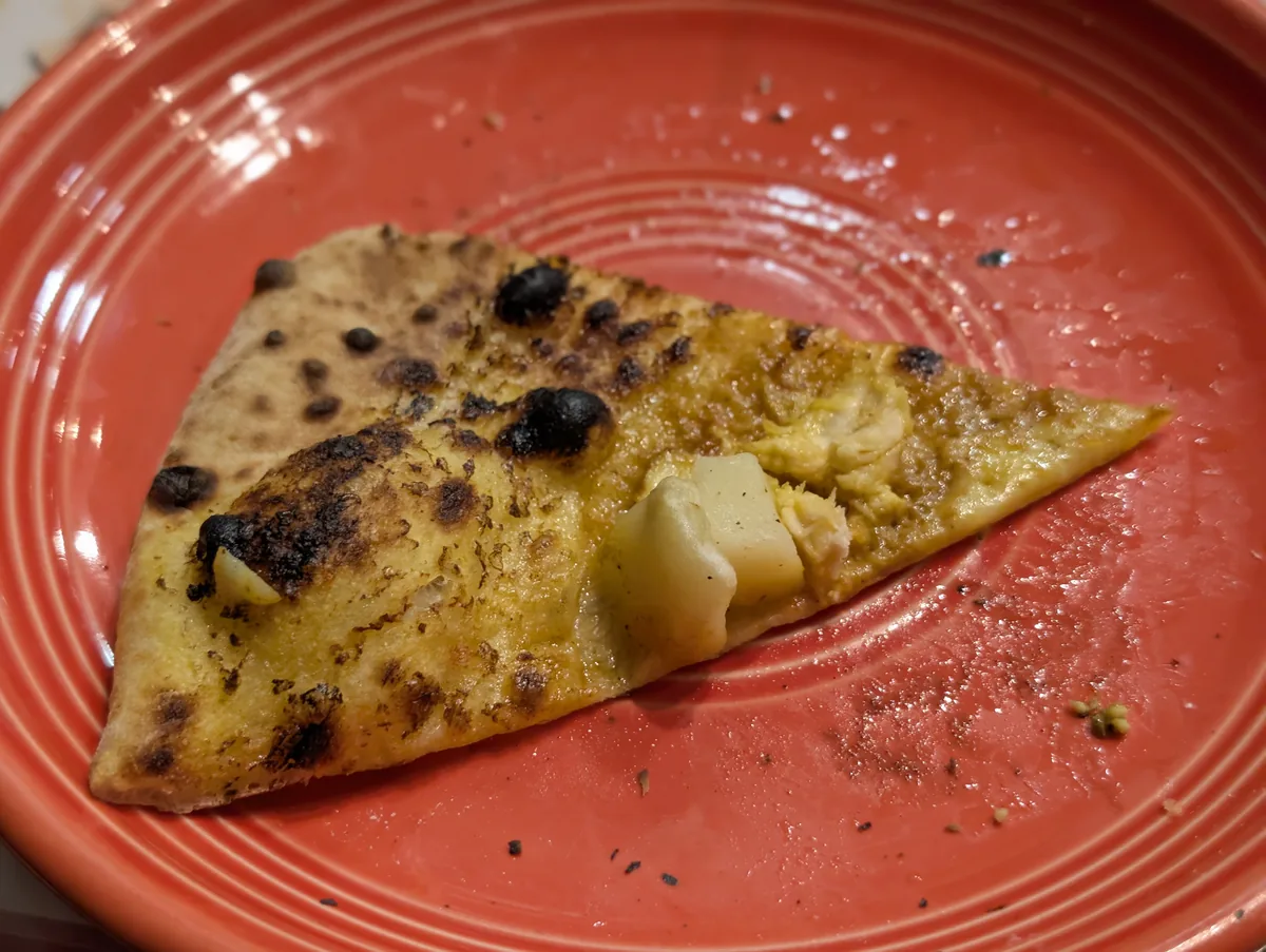 チーズのシンプルピザ